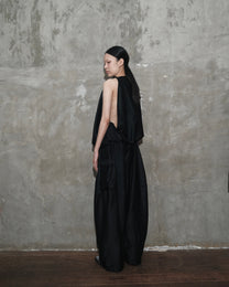Duality Jumper in Black - BEV C multi label store