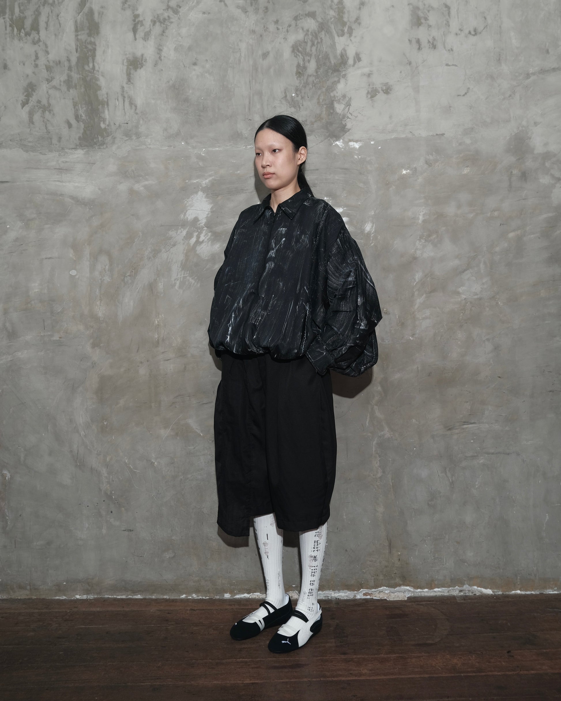 Hands Up Jacket in Black Chaos