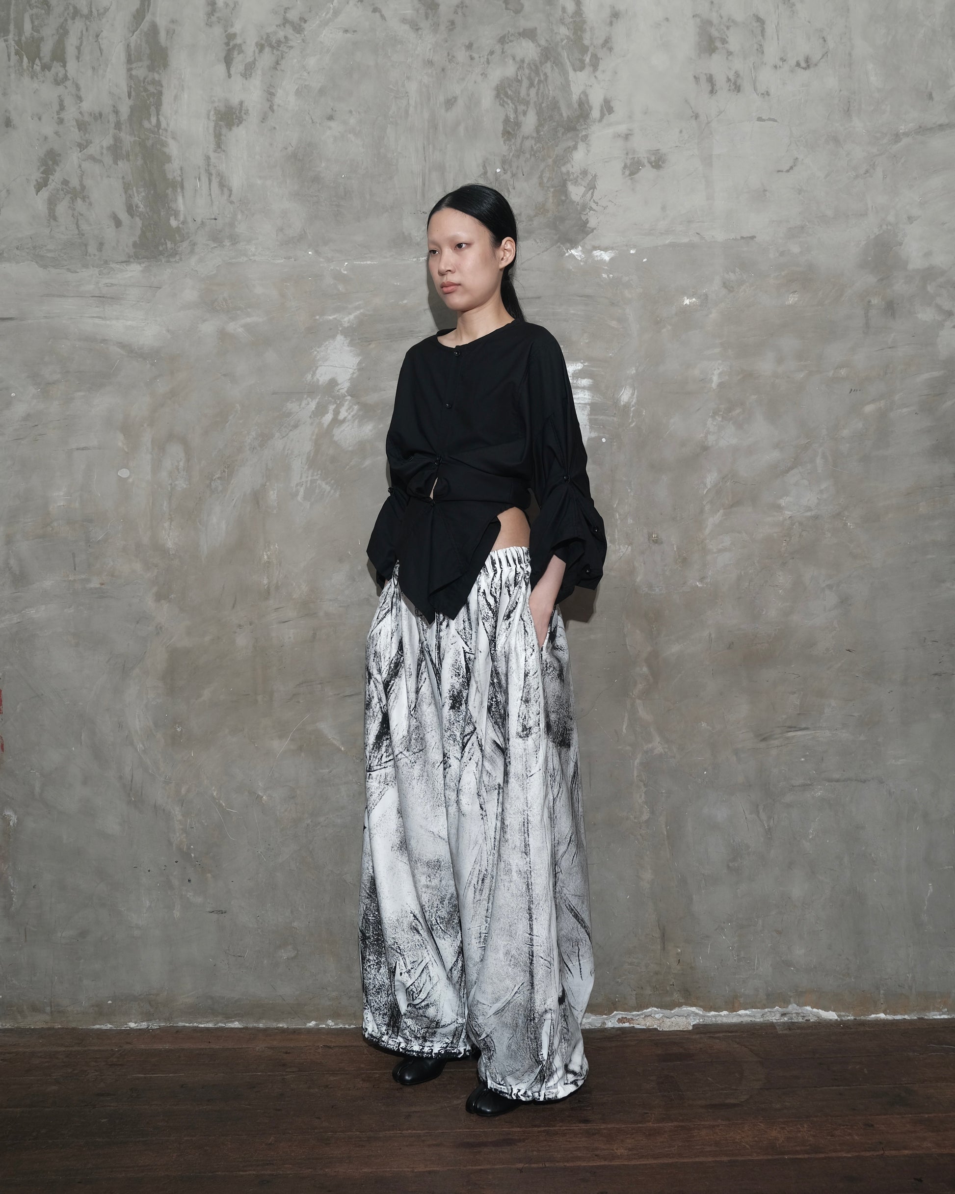Puzzle Shirt in Black - BEV C multi label store