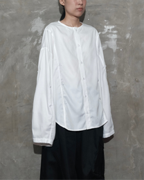 Puzzle Shirt in White - BEV C multi label store