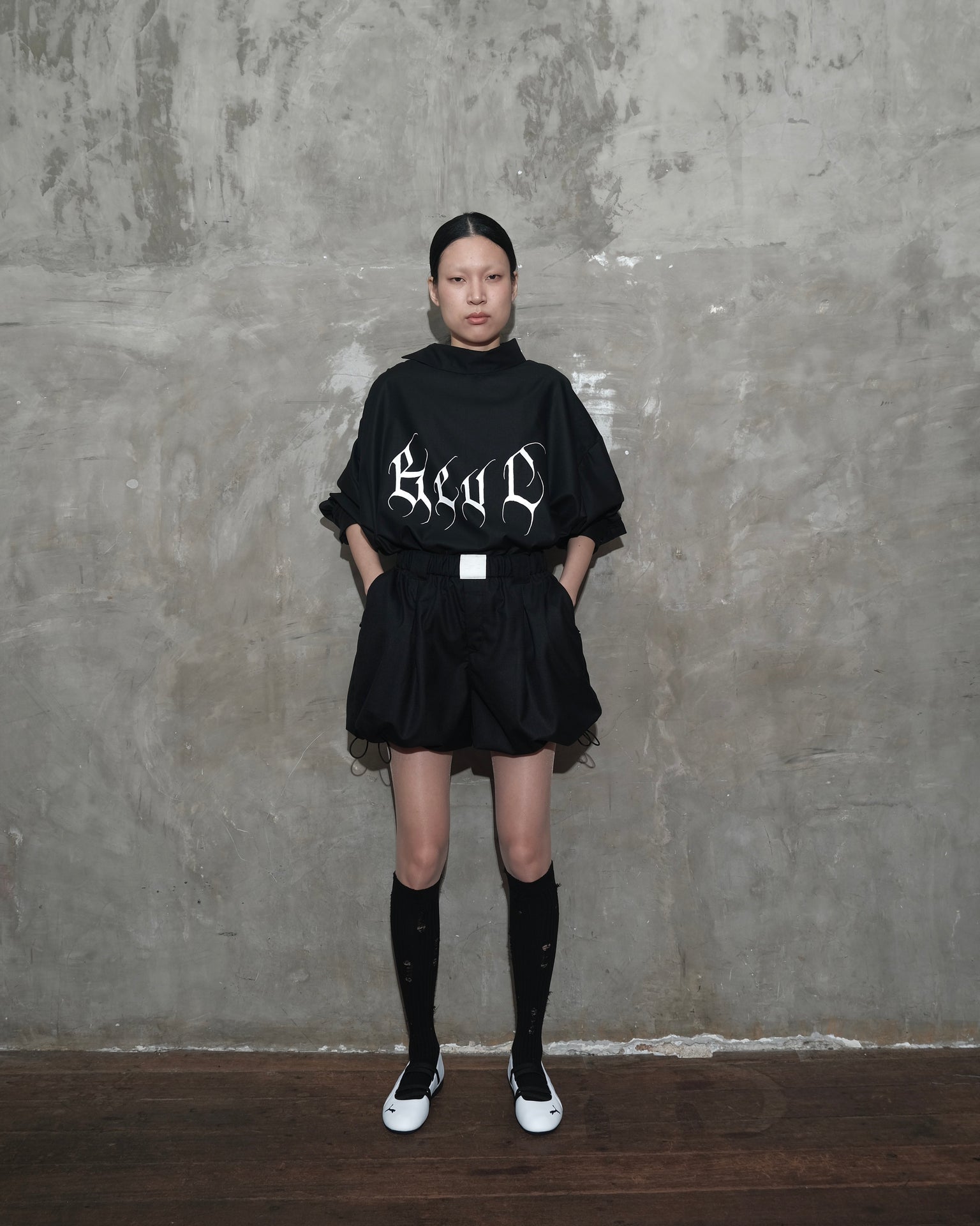 MS Boxer in Black - BEV C multi label store