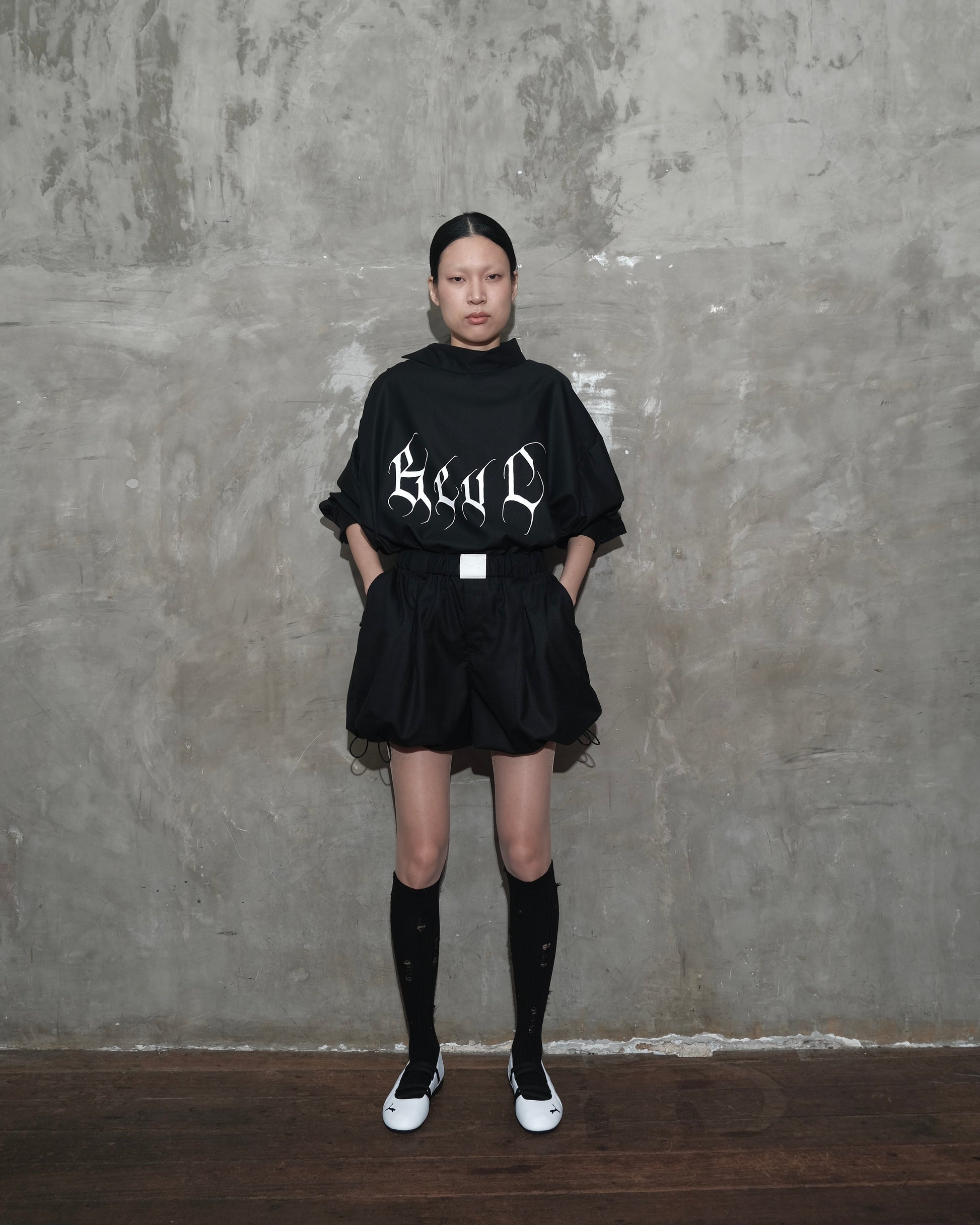 MS Boxer in Black - BEV C multi label store