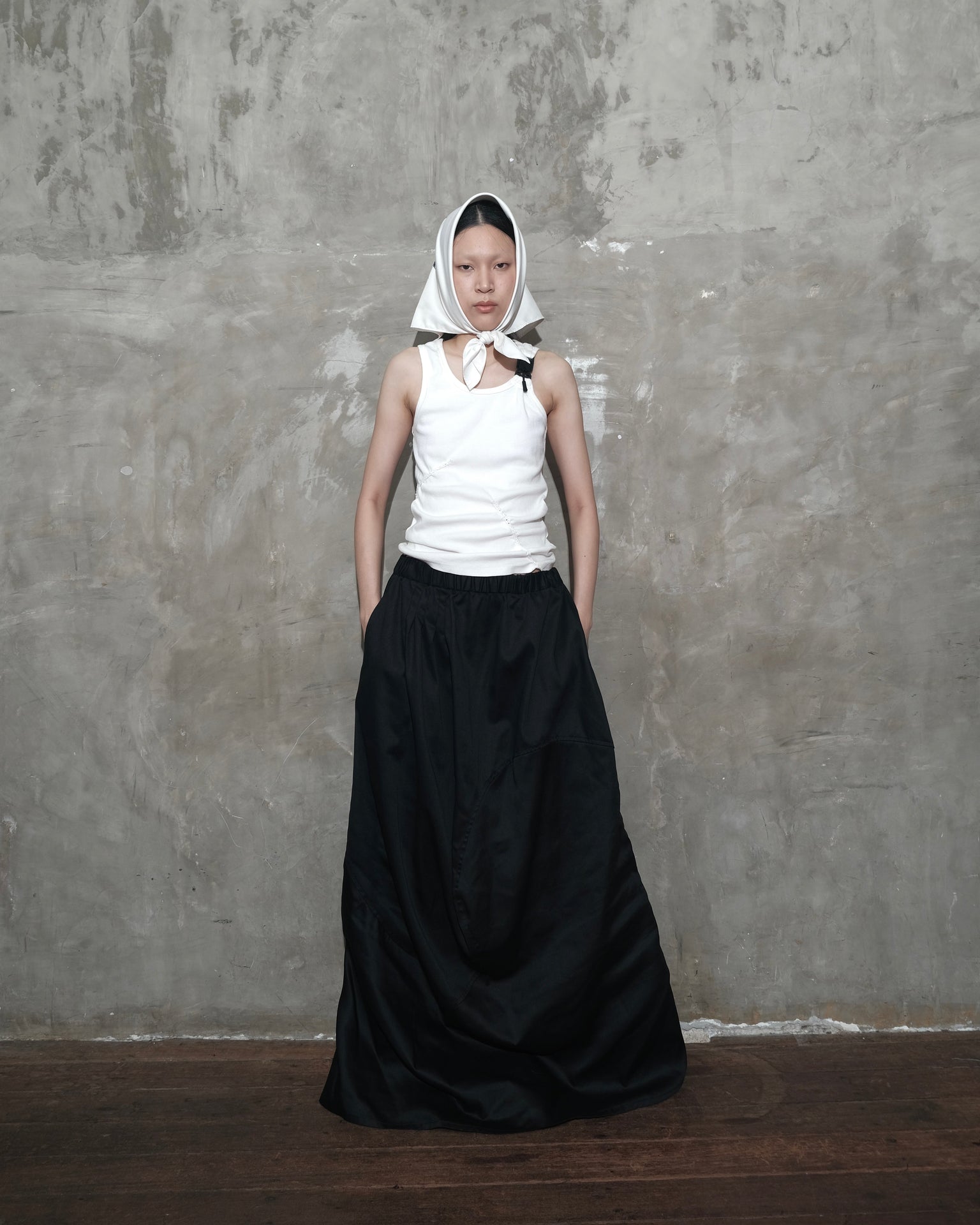 Orbit Skirt in Black