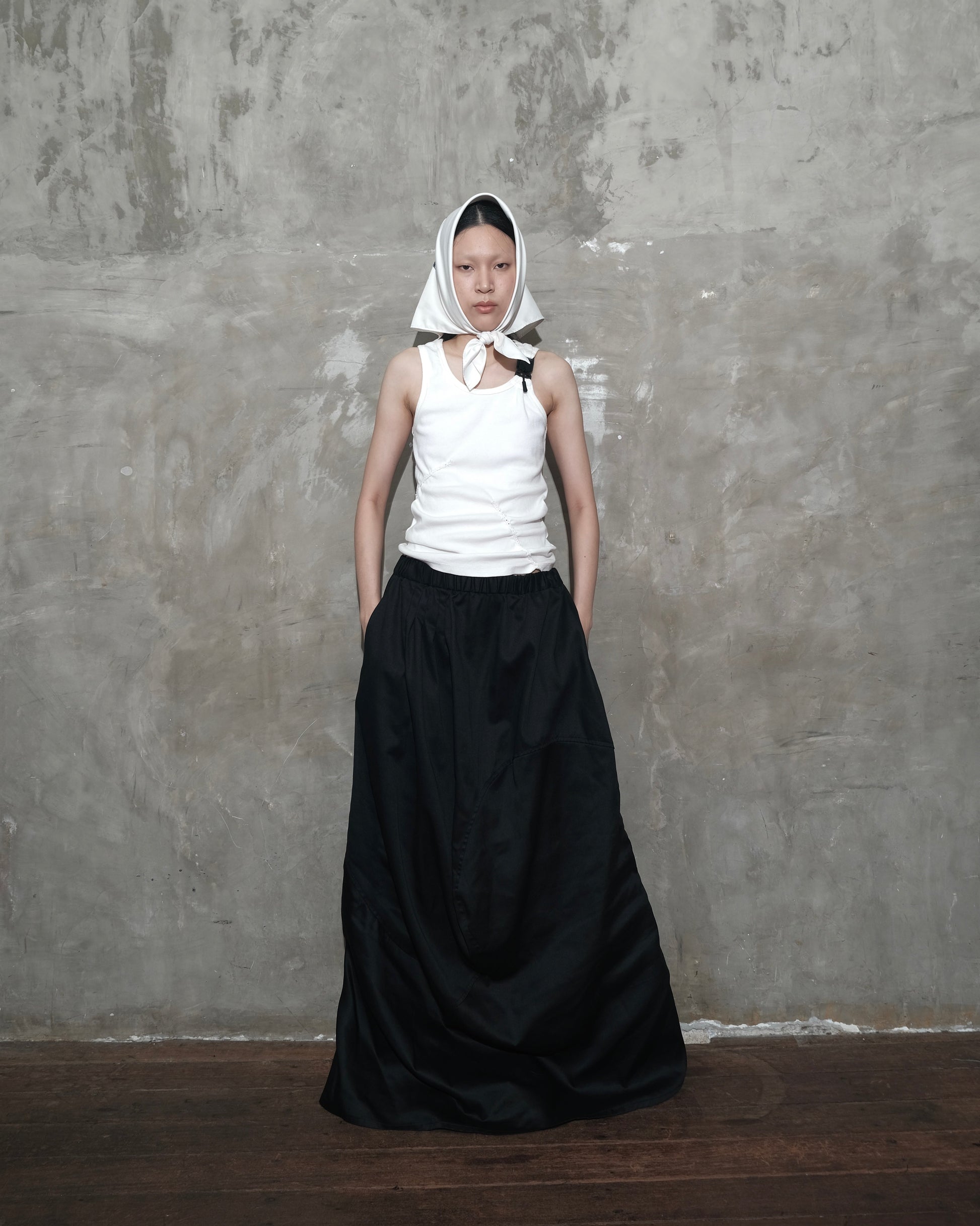 Orbit Skirt in Black