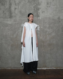 Kelawar Draped in White - BEV C multi label store