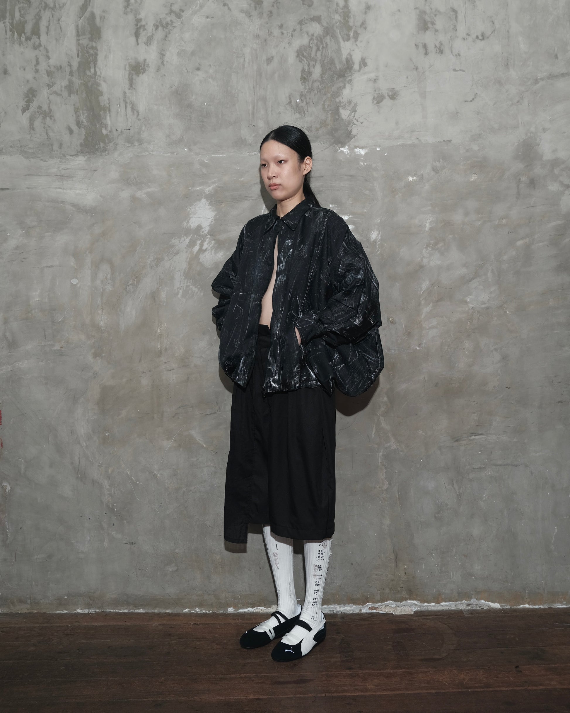 Hands Up Jacket in Black Chaos