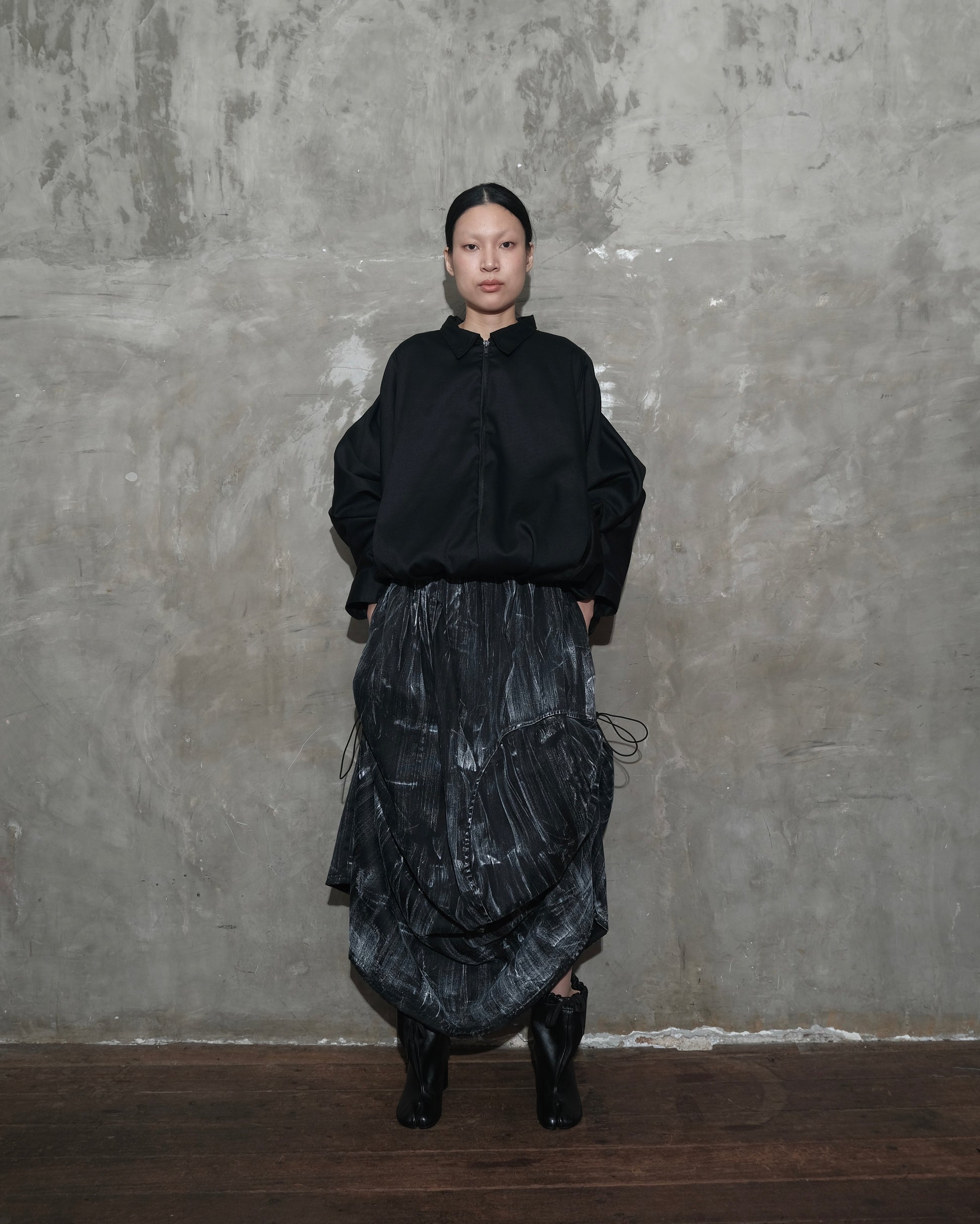 Orbit Skirt in Black Chaos