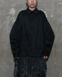Linea Shirt in Black - BEV C multi label store
