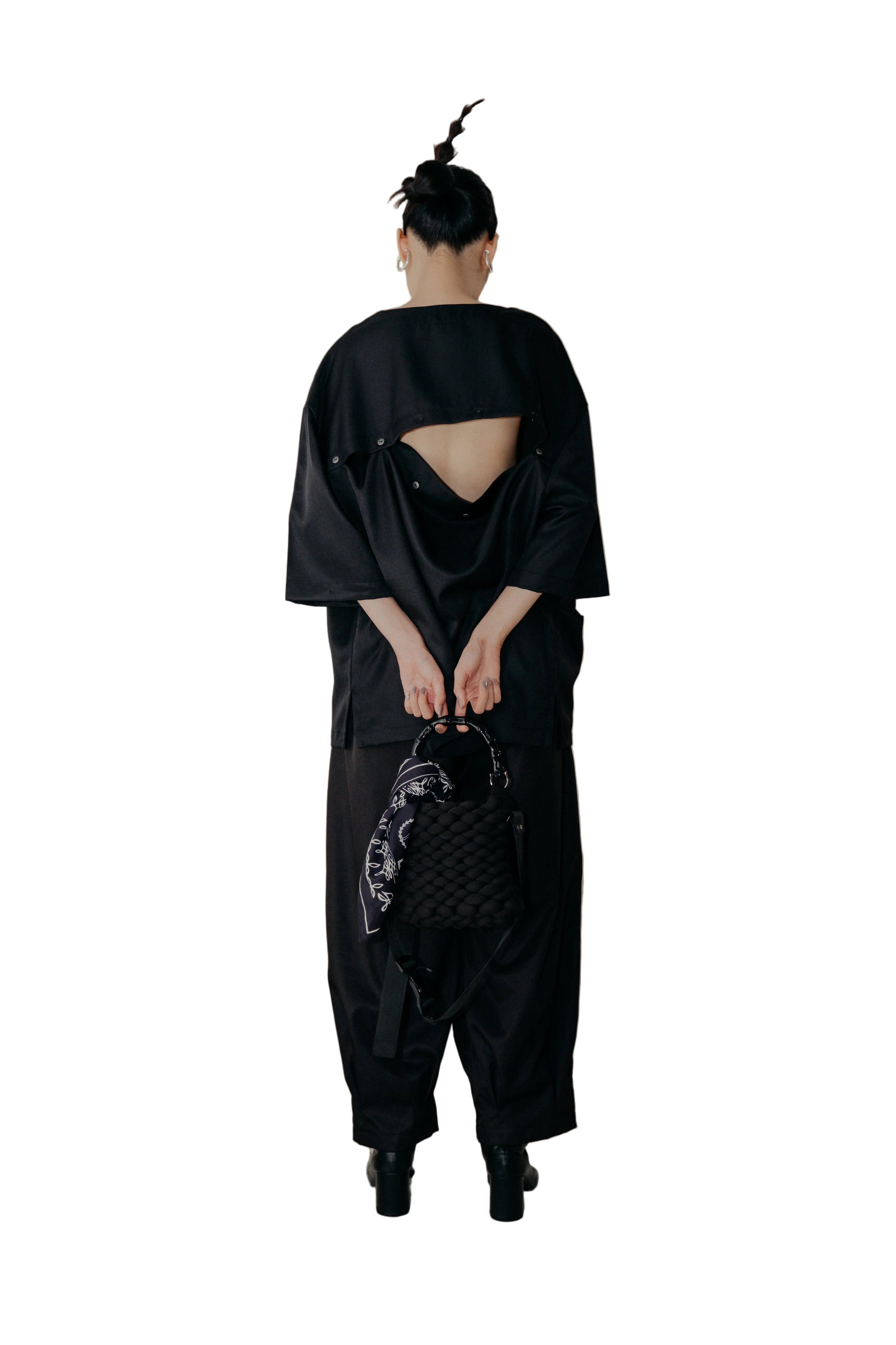 Holiday Season Shirt in Black - BEV C multi label store