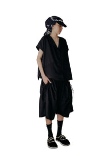 Boxybox Jacket in Black - BEV C multi label store