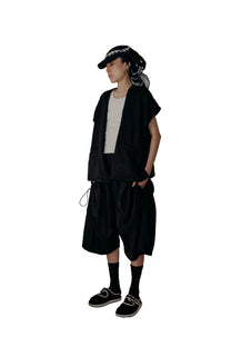 Boxybox Jacket in Black - BEV C multi label store