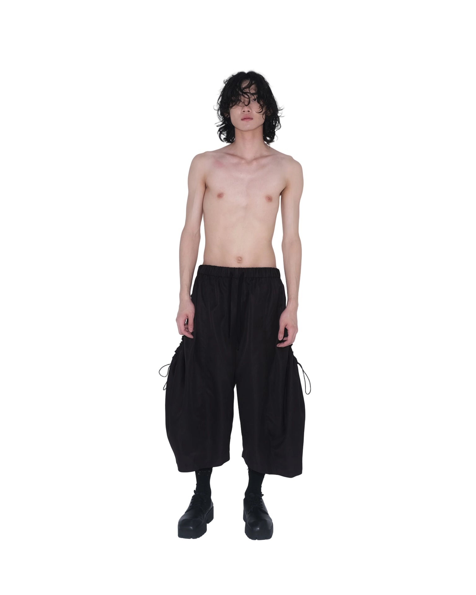 Nepenthes Giant Pocket Pants in Dark Brown - BEV C multi label store