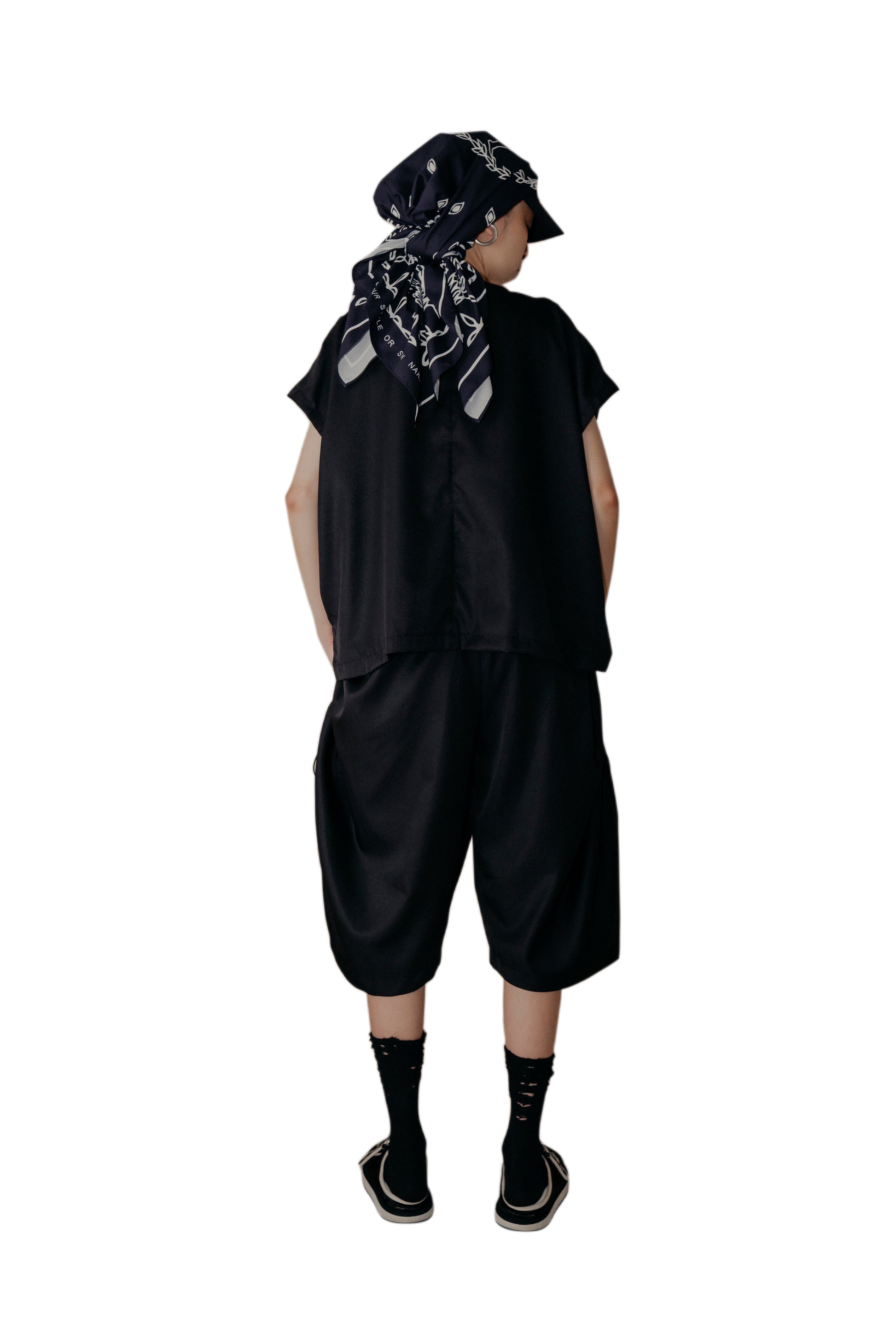 Nepenthes Giant Pocket Pants in Black